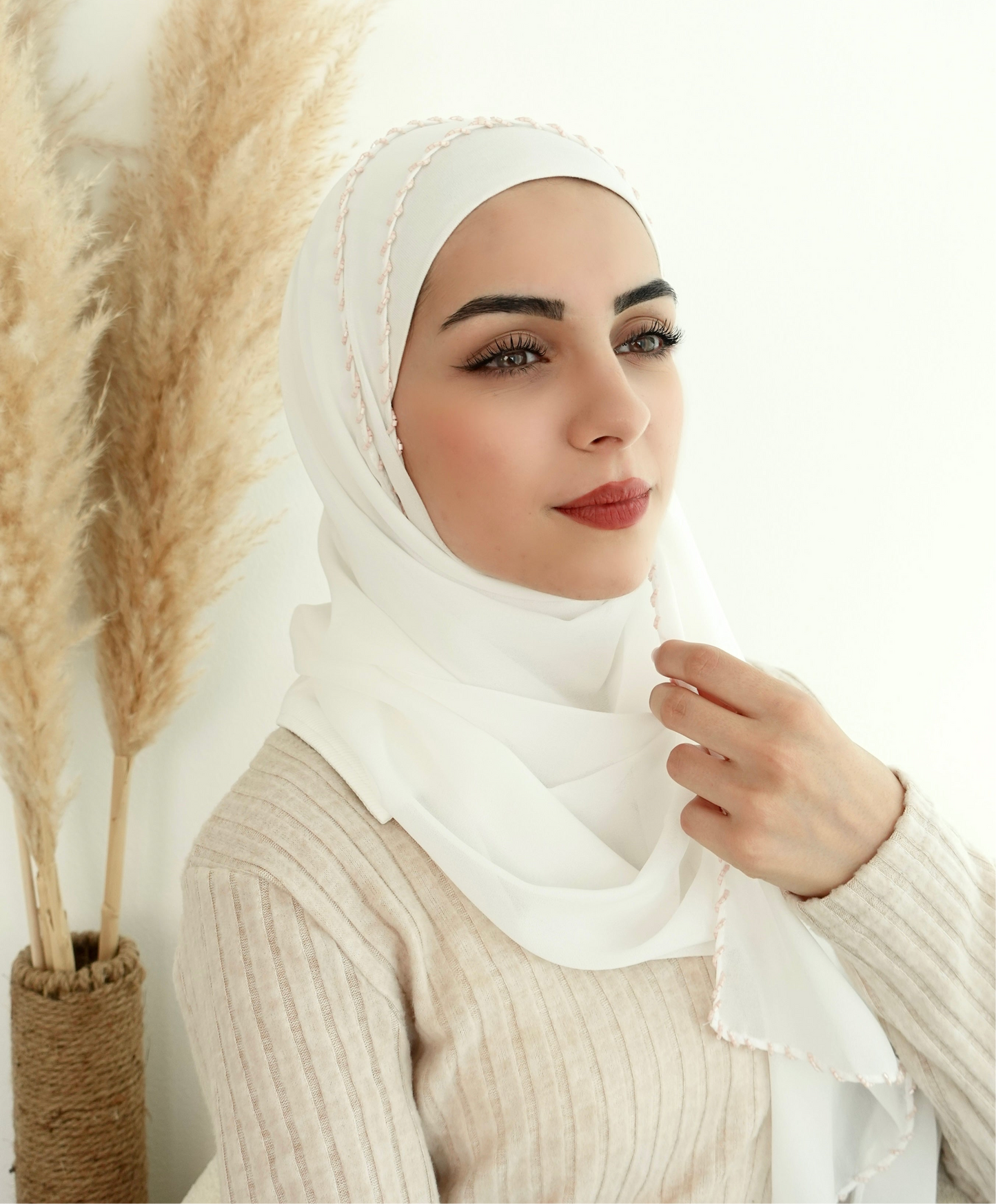 Embroidered Plain Hijab │ Snow Scarves