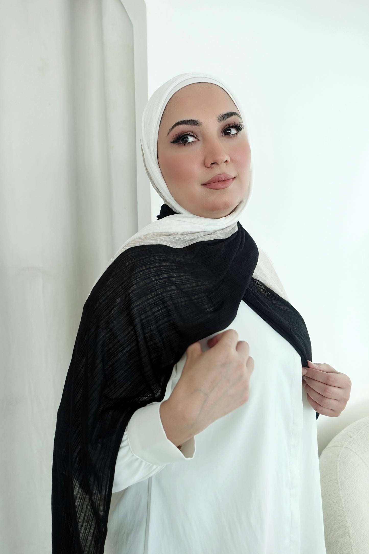 Trio Shades Cotton Hijab - Beige & Black │ Snow Scarves