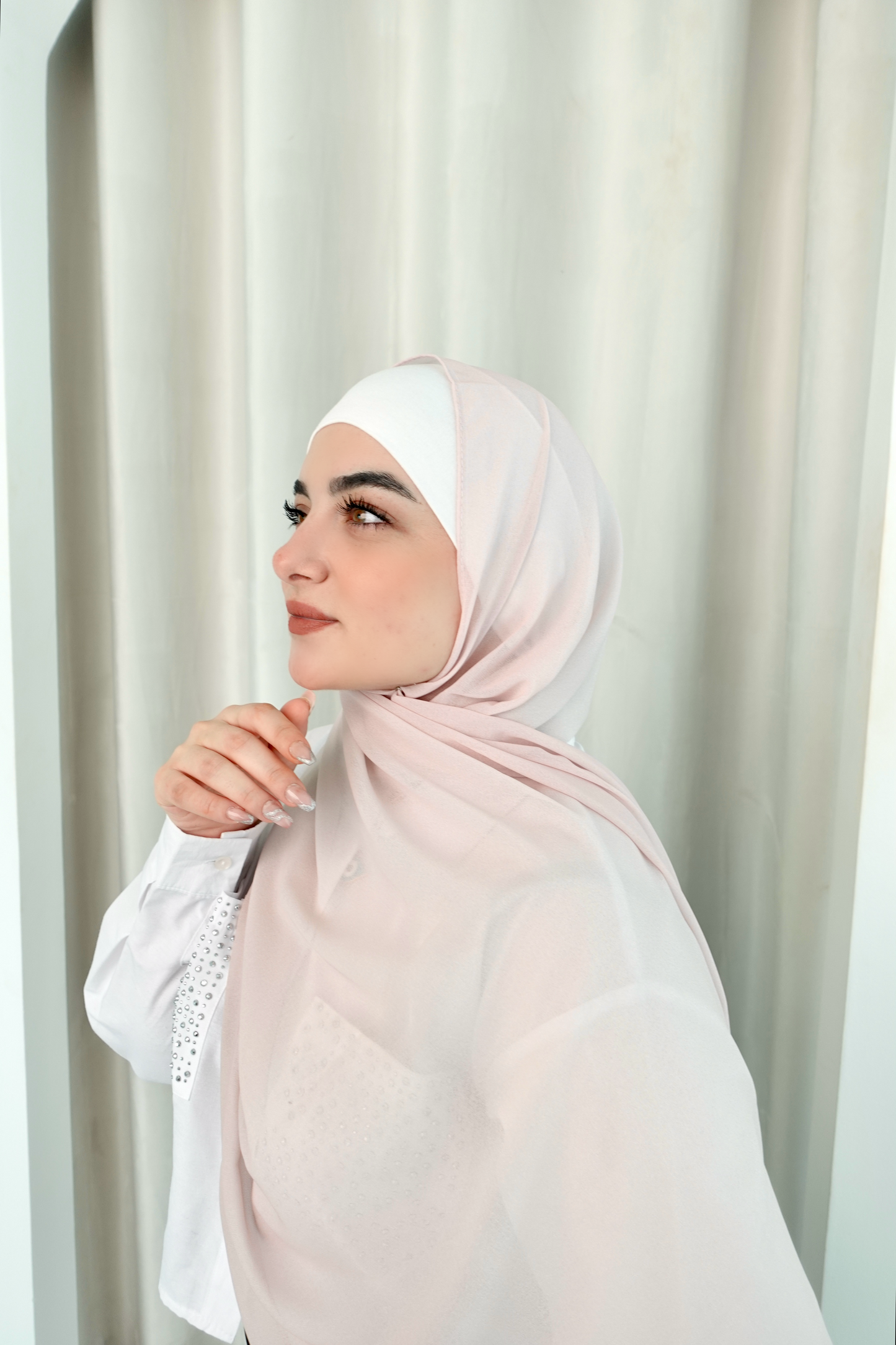 Pinkish (Beige) Ombre Hijab │ Snow Scarves