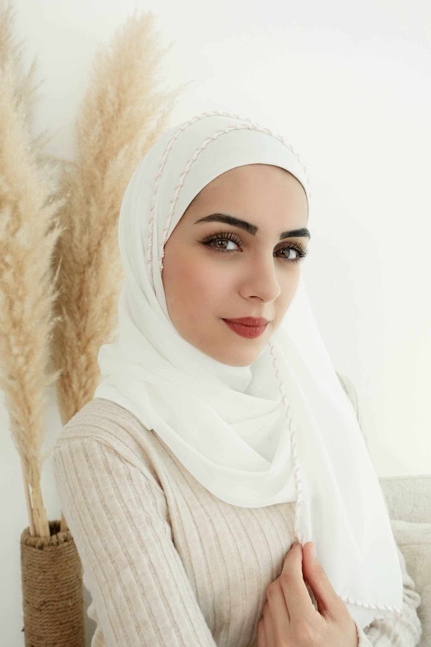 Embroidered Plain Hijab │ Snow Scarves