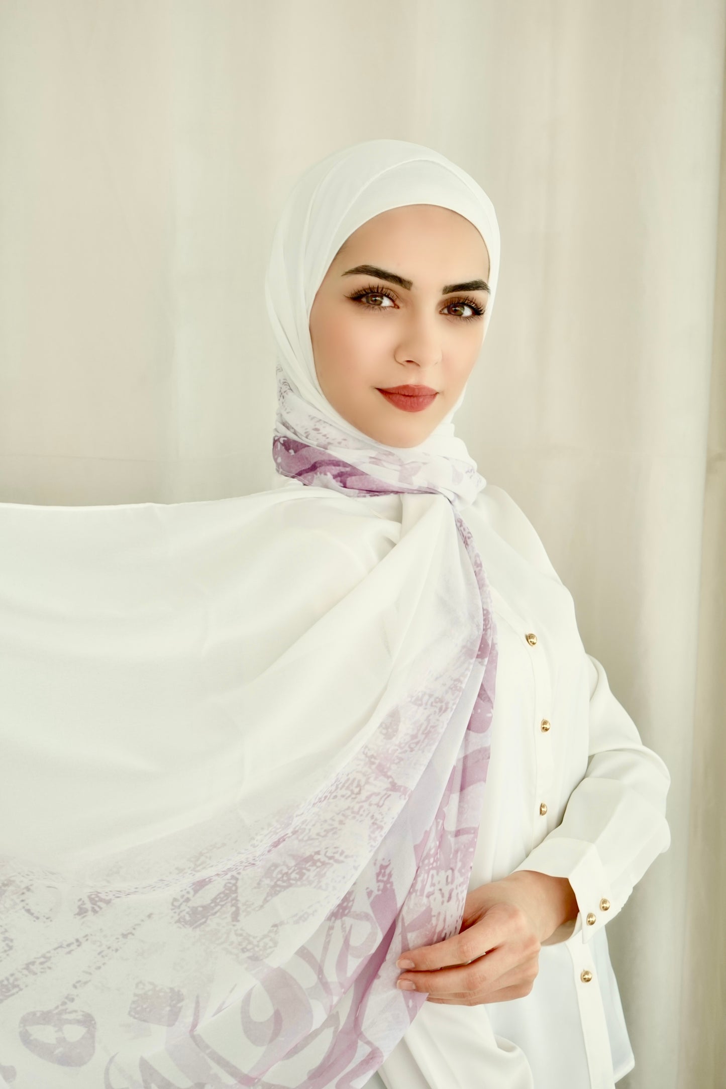 Arabic Calligraphy Ombre Hijab - Purple │ Snow Scarves