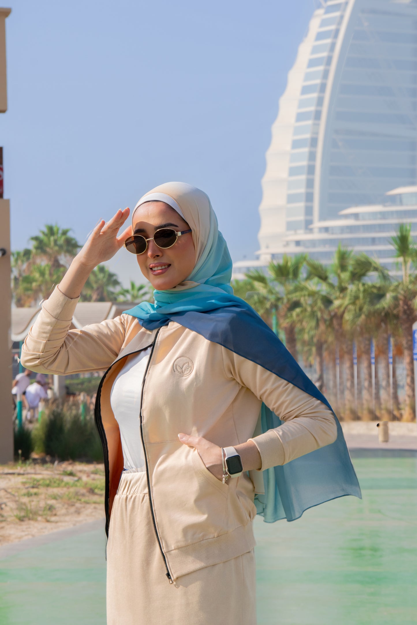 Nina Valentina - Sunny Beach Ombre Hijab │ Snow Scarves